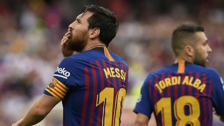 Barcellona-Huesca 8-2: Messi ne fa due, furia blaugrana