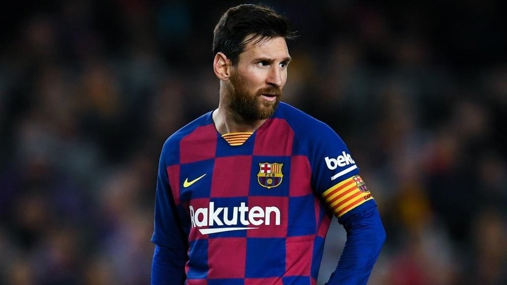 Pep Guardiola believes Lionel Messi will stay at Barca despite the situation. GOAL