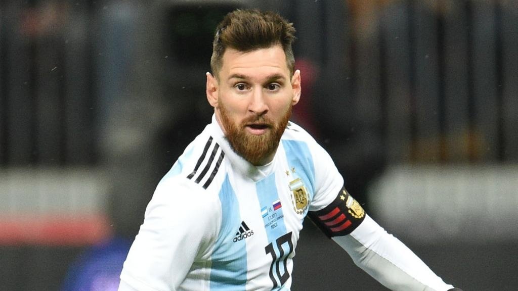 Lopetegui excited to face Messi