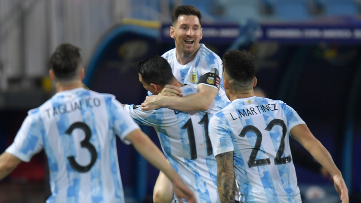 Scaloni: Messi 'best of all time'