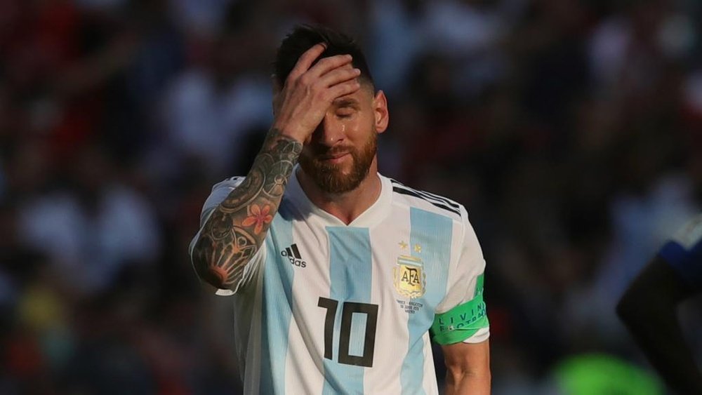Messi to hold more talks over Argentina return, says Scaloni