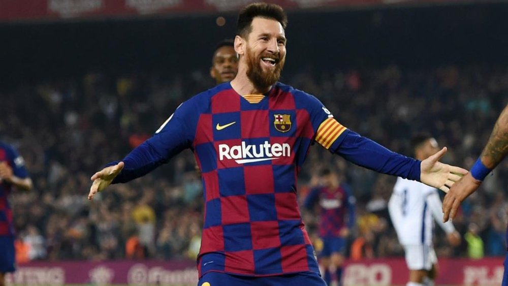 Messi is from another planet – Vidal hails Barcelona superstar