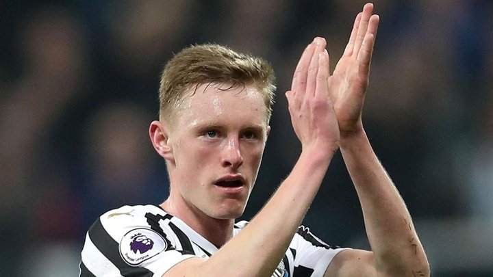Bruce adamant Man United target Longstaff will stay at Newcastle