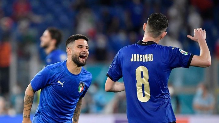 Azpilicueta wary of Insigne and Jorginho for Italy