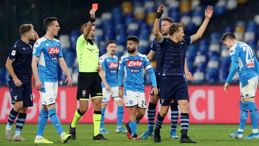 Luis Alberto contro l'arbitro. Goal