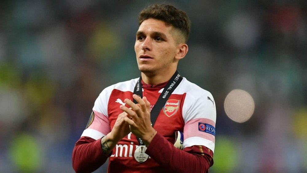 Torreira insists he is 'very happy' at Arsenal amid AC Milan speculation. Goal