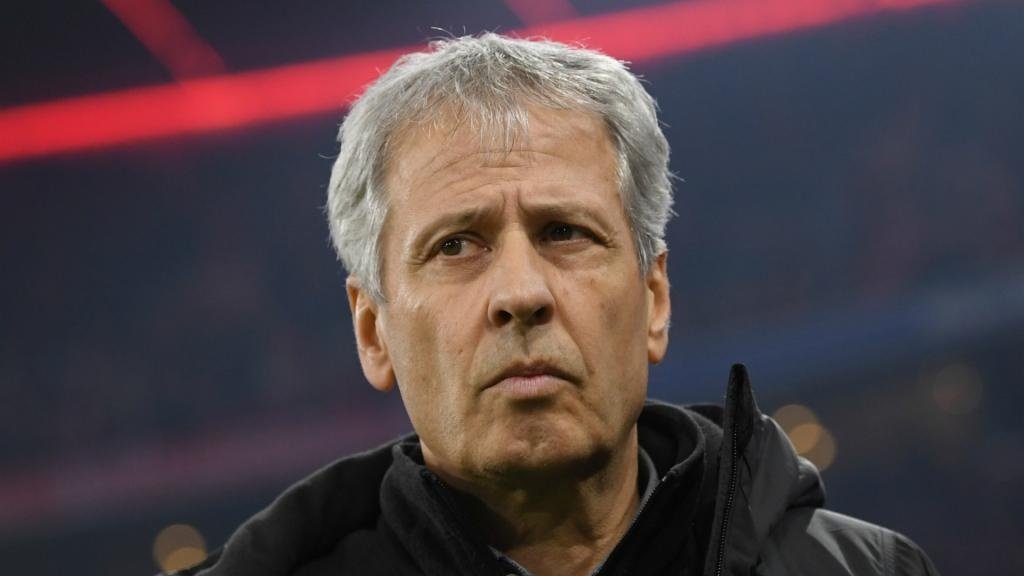 Dortmund chief Zorc demands improvement from Favre's team against Barcelona. GOAL