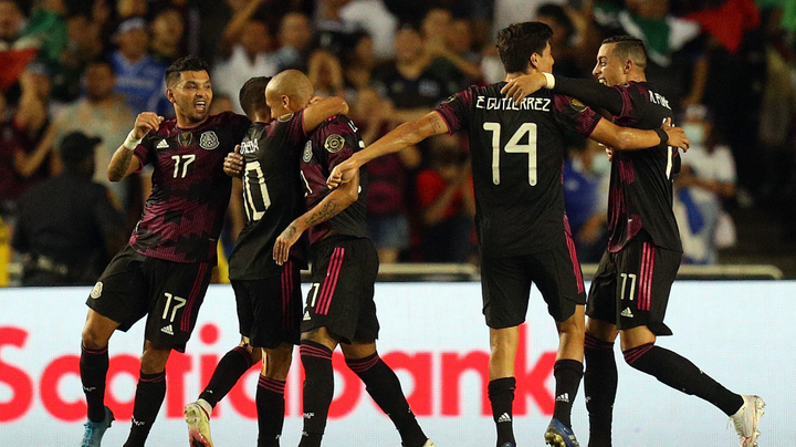 Mexico 1-0 El Salvador: Rodriguez fires El Tri into quarter-finals