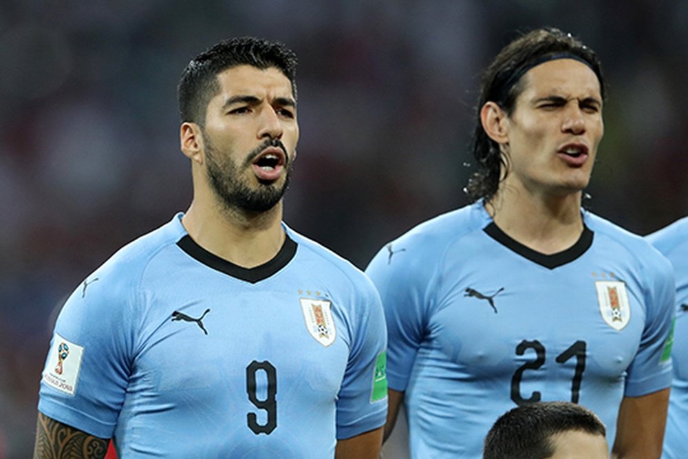 Uruguai vem com Com Suárez e Cavani. Goal