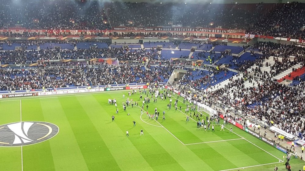 Lyon v Besiktas delayed