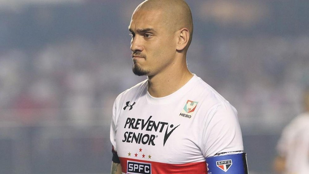 Ex-São Paulo, Maicon é contratado por clube árabe.