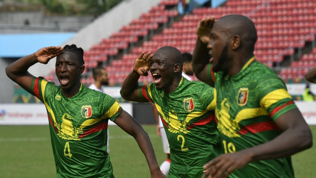 ï»¿Ref Sikazwe again at centre of controversy as Mali face Tunisia