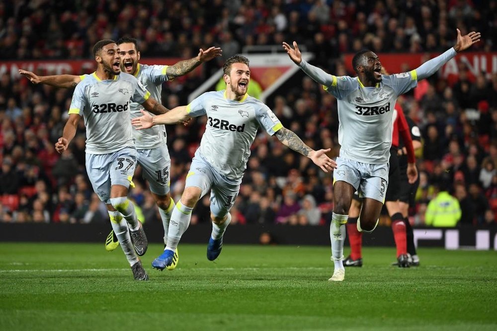 Manchester United-Derby County 9-10 d.c.r.: Lampard elimina Mourinho