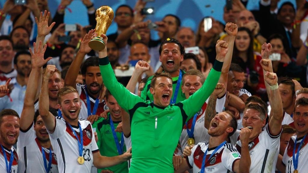 Neuer says he may go to the next World Cup. GOAL