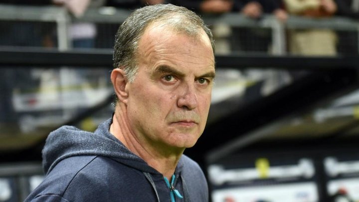 Bielsa pips Pulis to Manager of the Month award