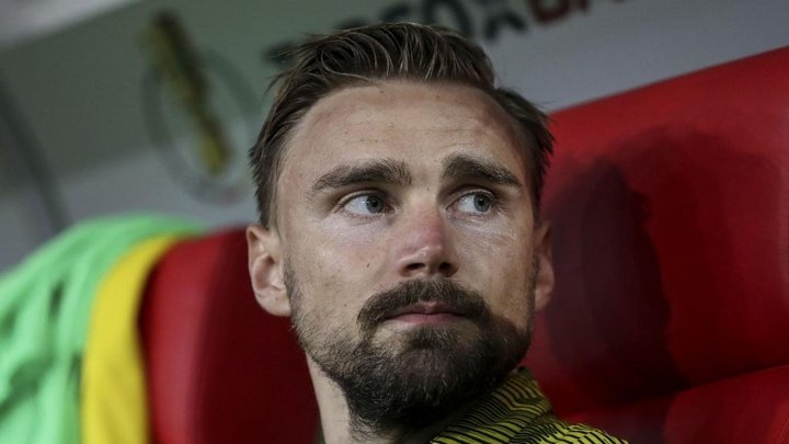 Schmelzer ready to leave Dortmund for 'something exotic'