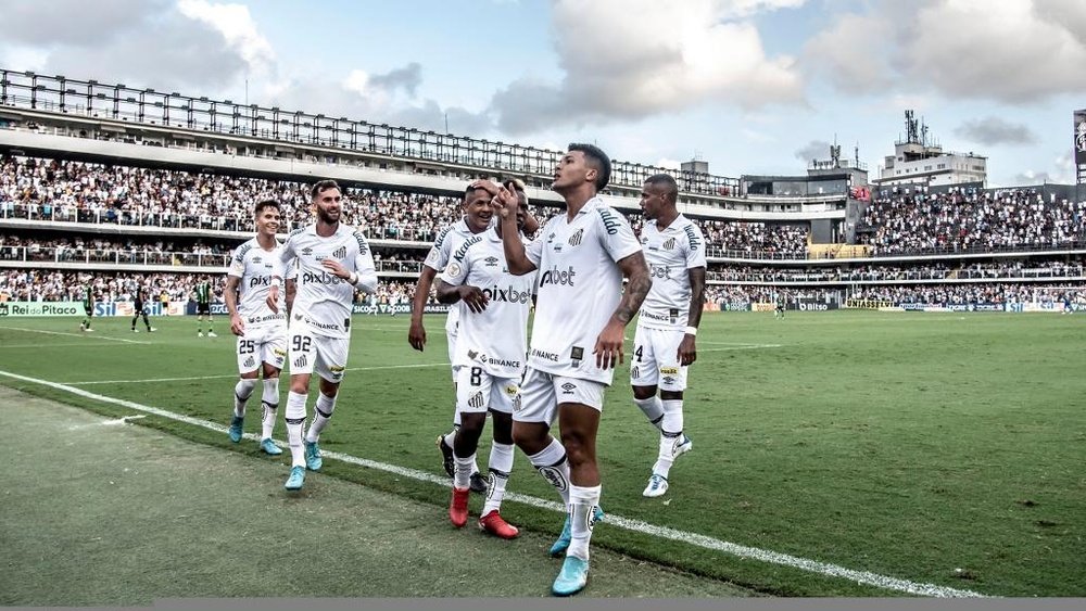 O duelo do Santos no Brasileirão.GOAL