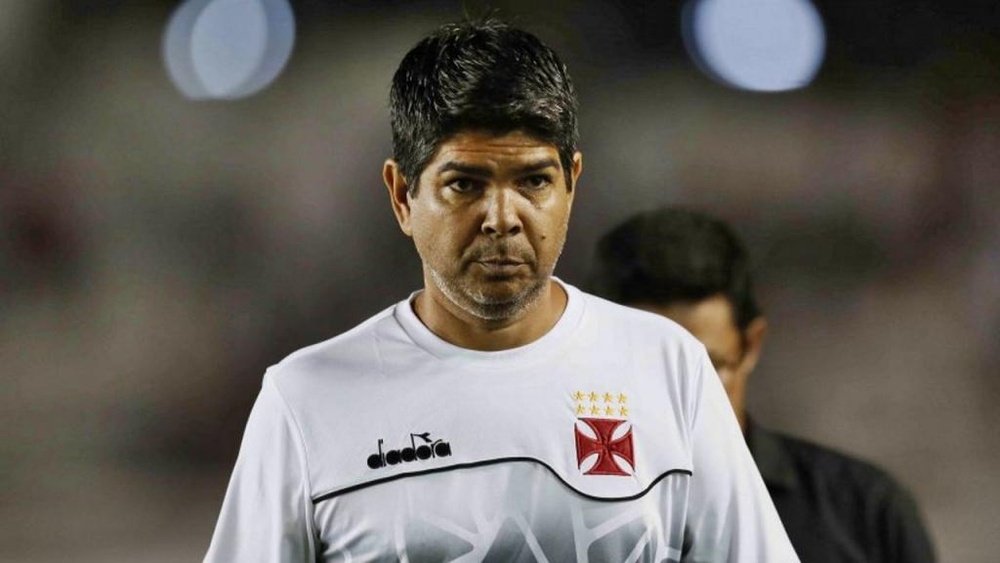 Técnico interino do Vasco lamenta derrota para o Atlético-MG