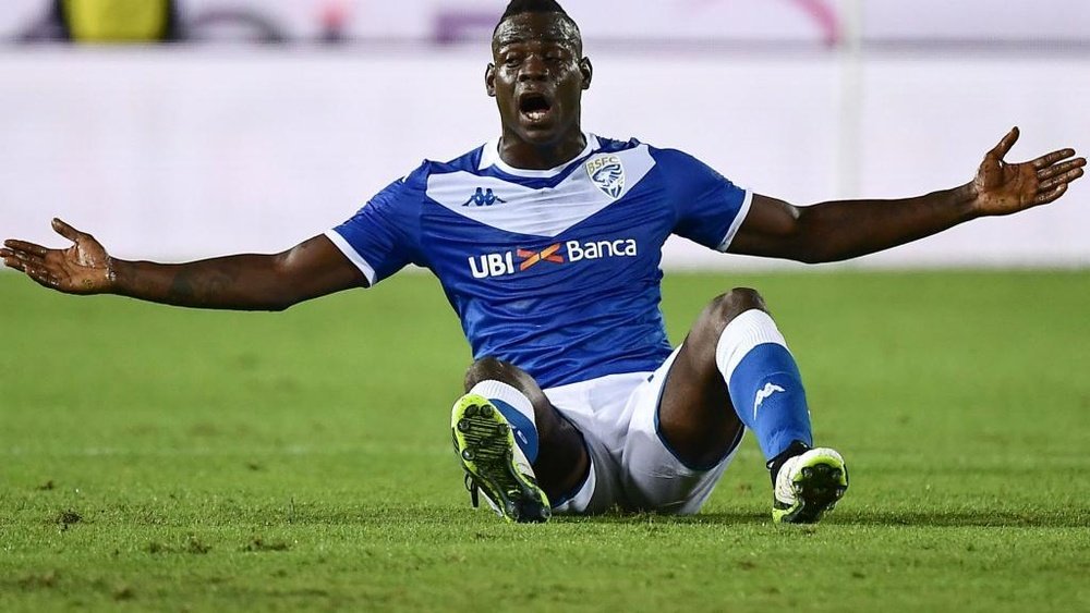 Mario Balotelli has been heavily criticised by former Italy teammate Giorgio Chiellini. GOAL