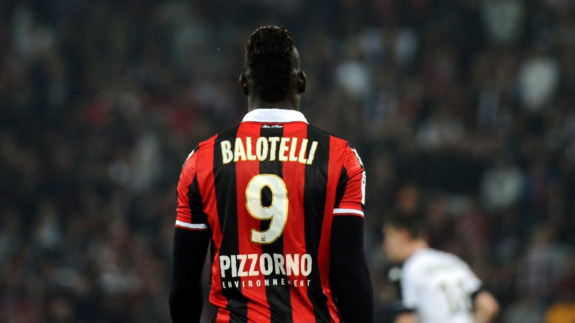 Nice, Balotelli et Sneijder enfin aptes