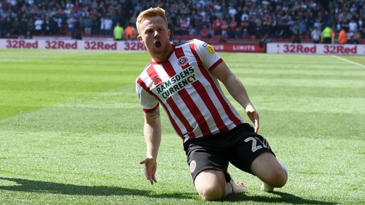 Sheffield United defeat Forest to push closer to promotion