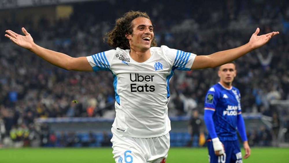 Matteo Guendouzi lance le Classico contre le PSG. Goal