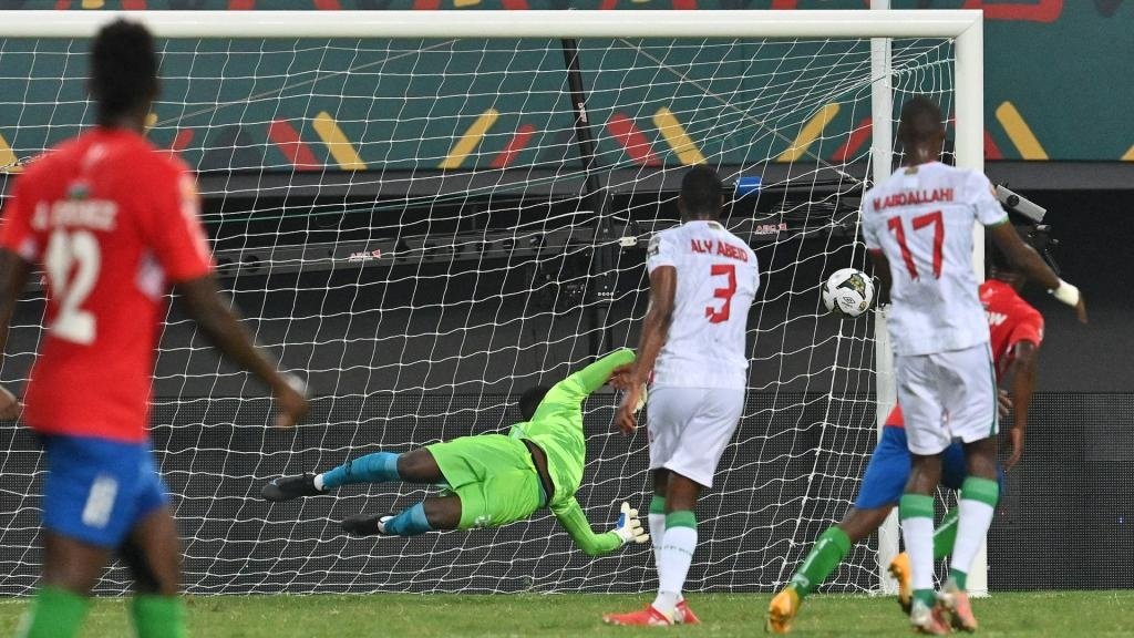 Superb Jallow strike gives Gambia historic win
