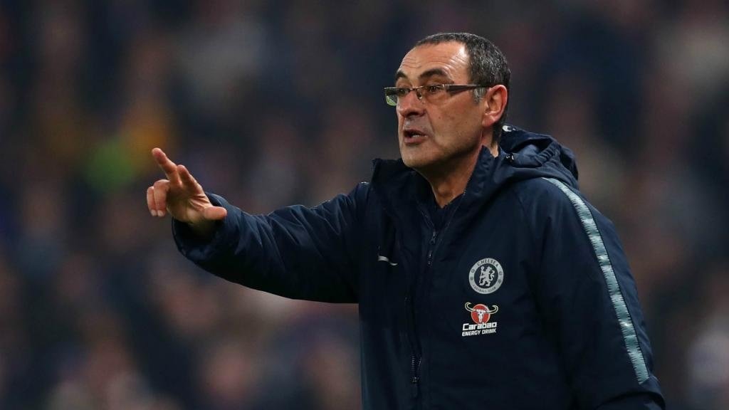 Sarri asked for fans to be positive while the game is going on. GOAL