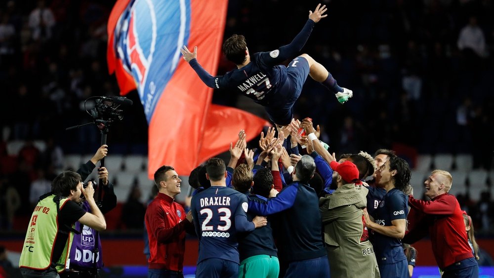 Maxwell, à la fin du match de Ligue 1 entre Caen et PSG