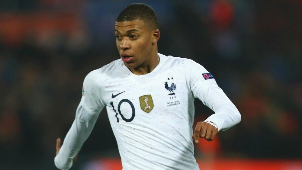 Mbappe not solely blame for Turkey defeat, insists Deschamps