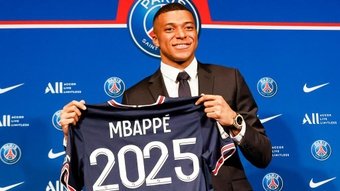 France sports minister backs Mbappe to shine in 2024 Olympics after confirming PSG renewal