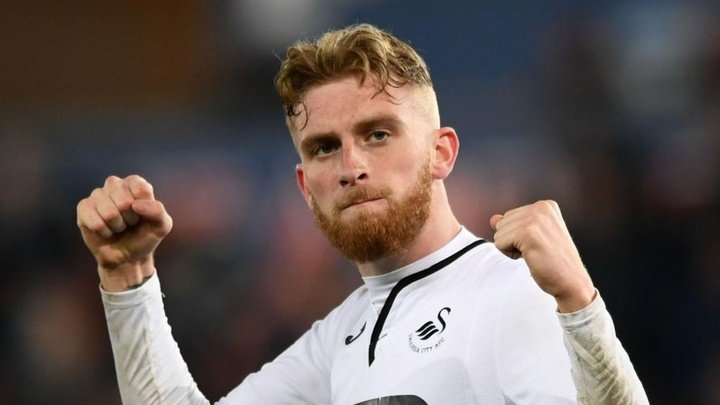 McBurnie signs for Sheffield United in club-record deal
