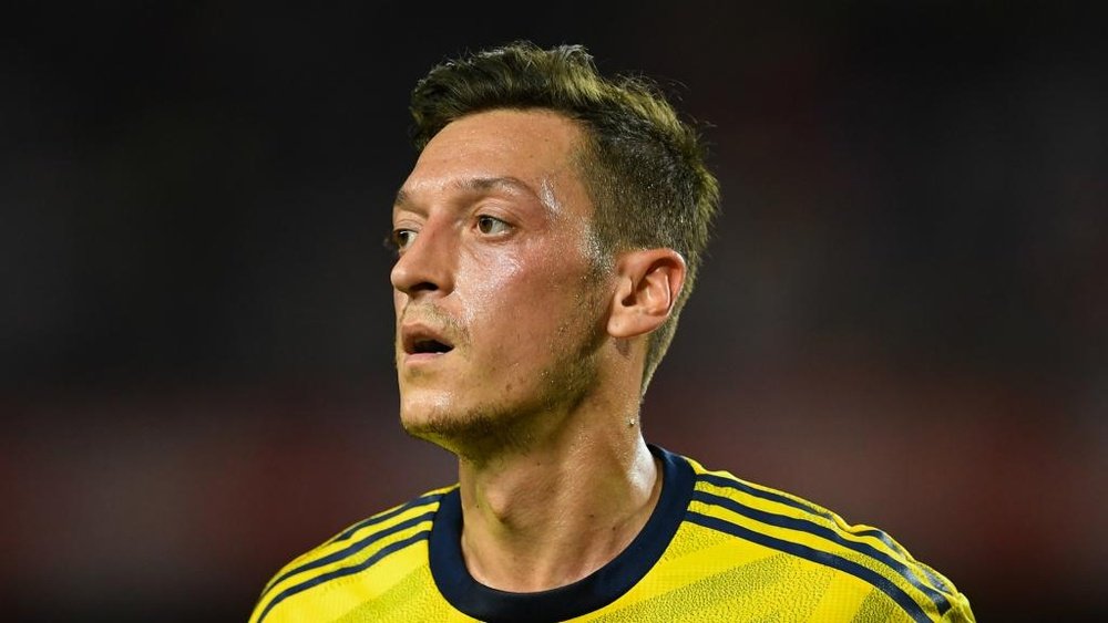 Emery hints at player exits but rules out Ozil leaving. GOAL