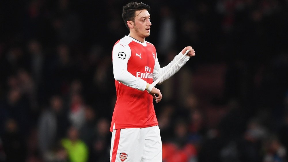 MesutOzil - Cropped