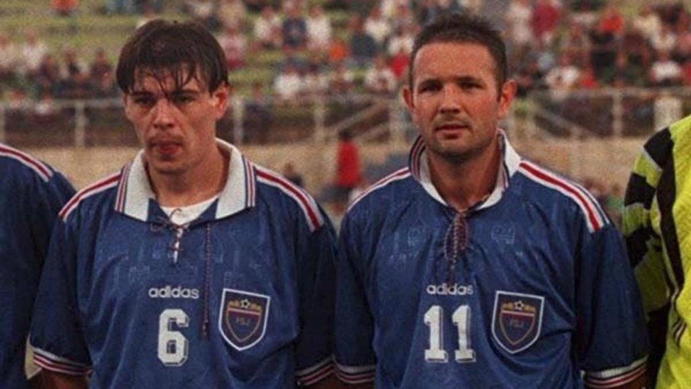 Milosevic praised Mihajlovic (both pictured) and said he was the best at taking free-kicks. GOAL