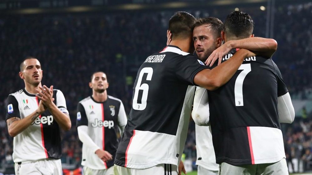 Juventus-Bologna 2-1: Ronaldo-Pjanic, la Vecchia Signora passa di misura