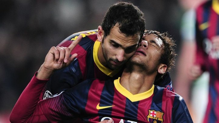 Ex-Barcelona diz que Neymar quer voltar ao clube