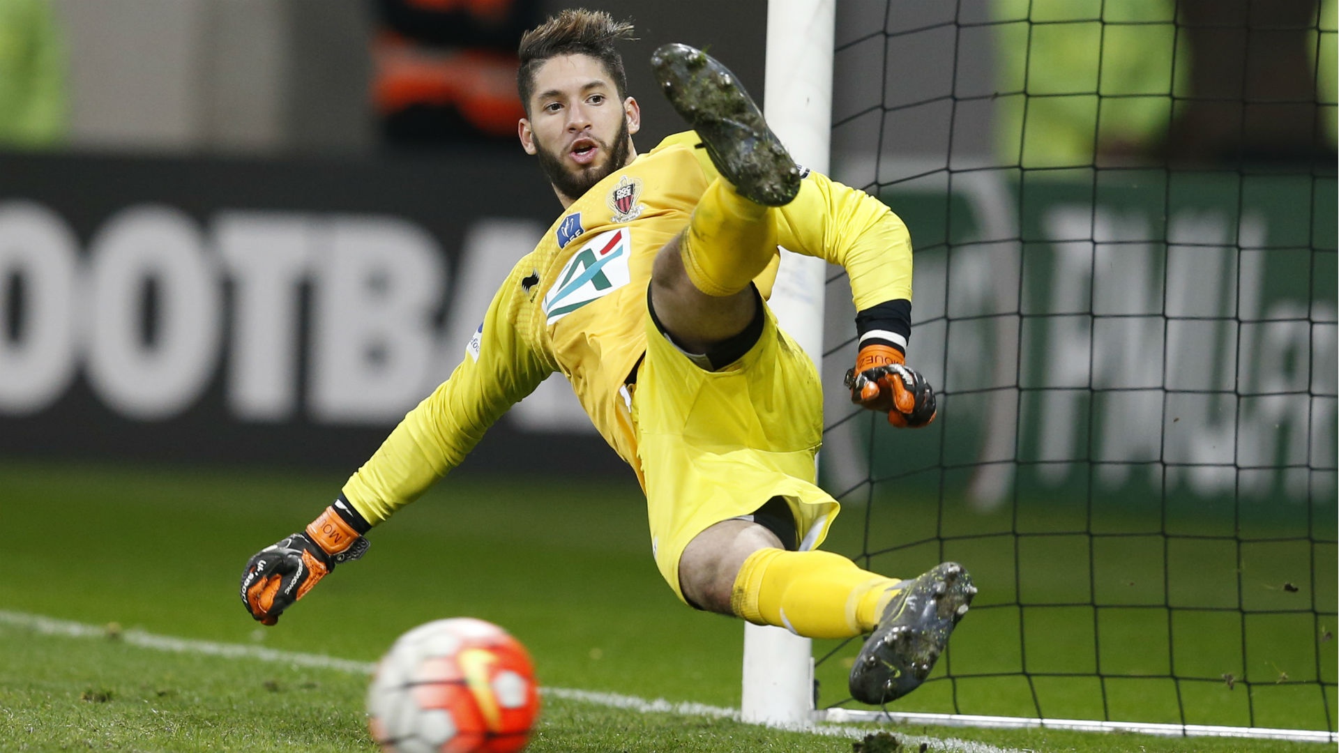 Southampton bolster goalkeeping ranks with Hassen deal
