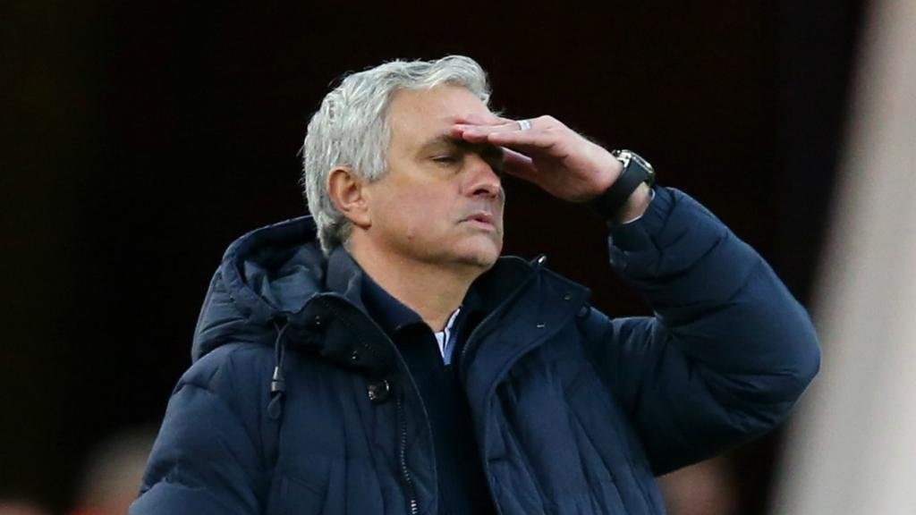 Mourinho: We can't replace Kane