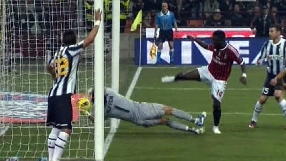 Galliani ricorda il goal non dato a Muntari. Goal