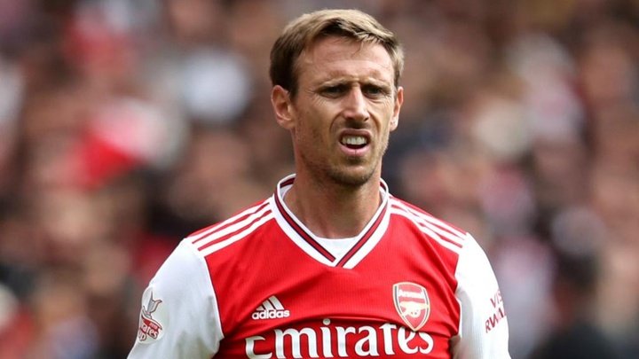 Emery says Monreal could leave Arsenal