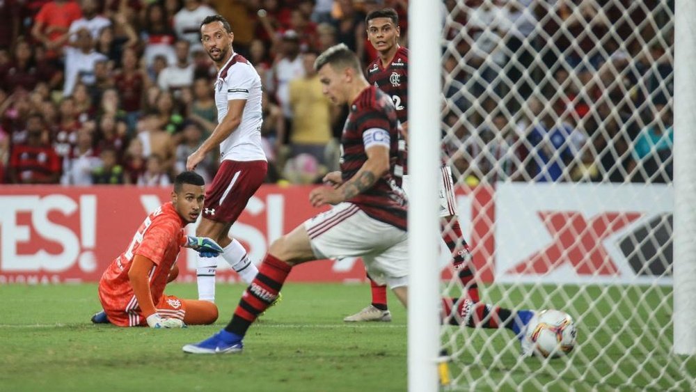 Fluminense vence: Nenê faz golaço e discute com torcedor do Flamengo