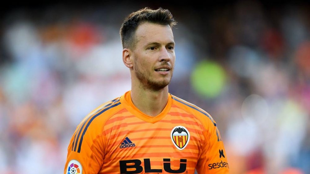 Barcelona have signed Neto. EFE