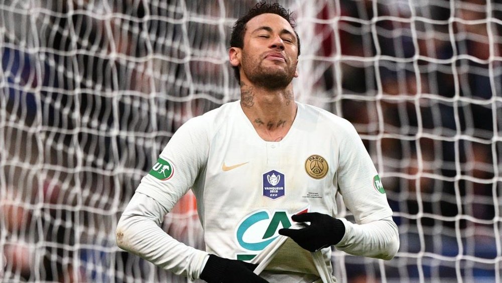 PSG won't loan Neymar