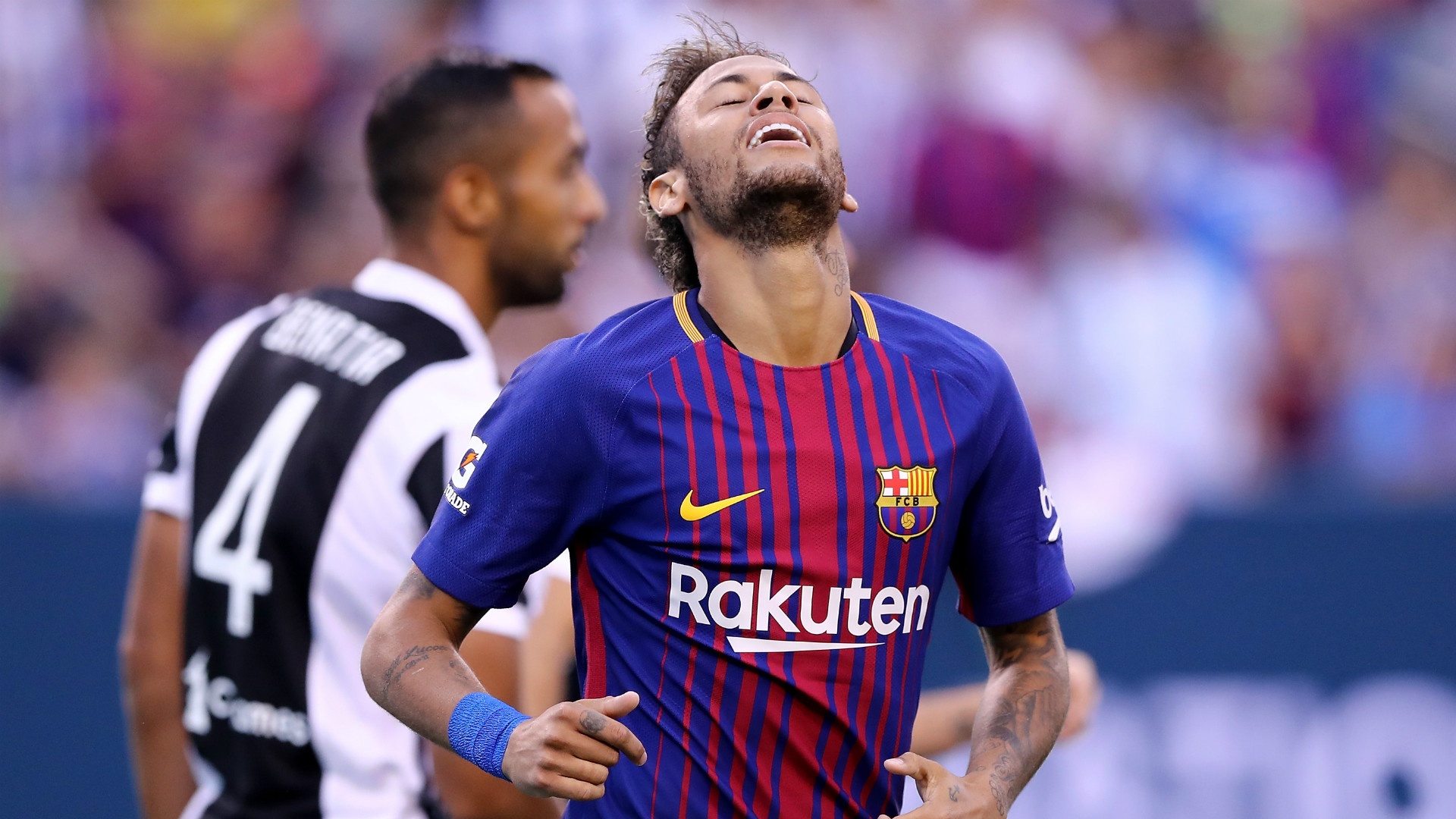 Neymar will stay, insists Marlon