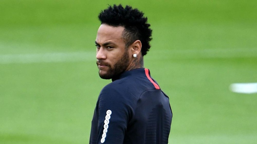 Rumour Has It: PSG reject Barcelona's latest offer for Neymar