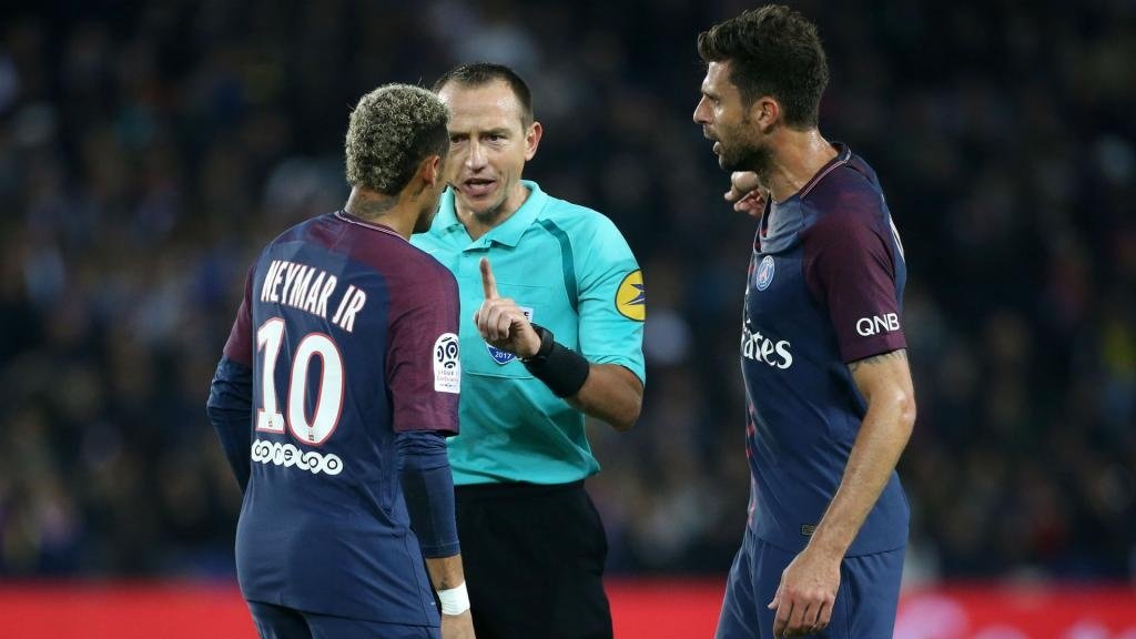 Joining Real Madrid would be the easy way out, Motta tells Neymar