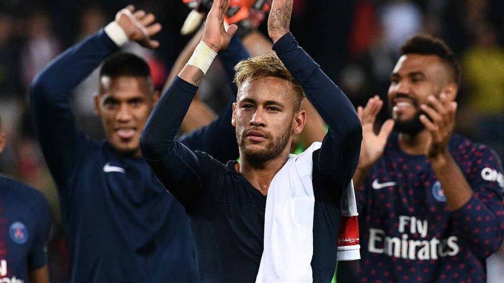 Em nota, Neymar rebate Football Leaks e diz que bônus ético é normal. Goal