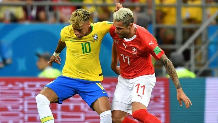 Brasil já enfrentou Sérvia, Suíça e Camarões em Copas
