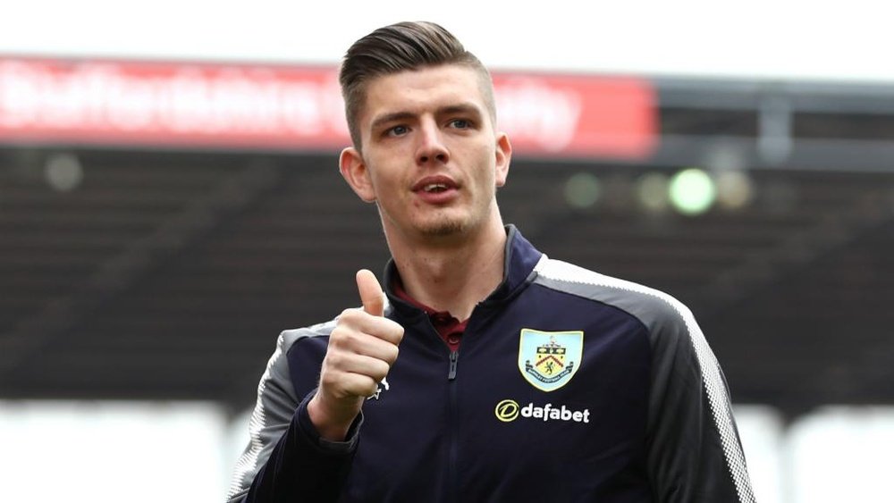 Burnley boss wants all three keepers to stay at club. GOAL